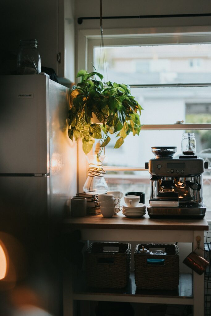 Espresso machine and cups on a kitchen counter